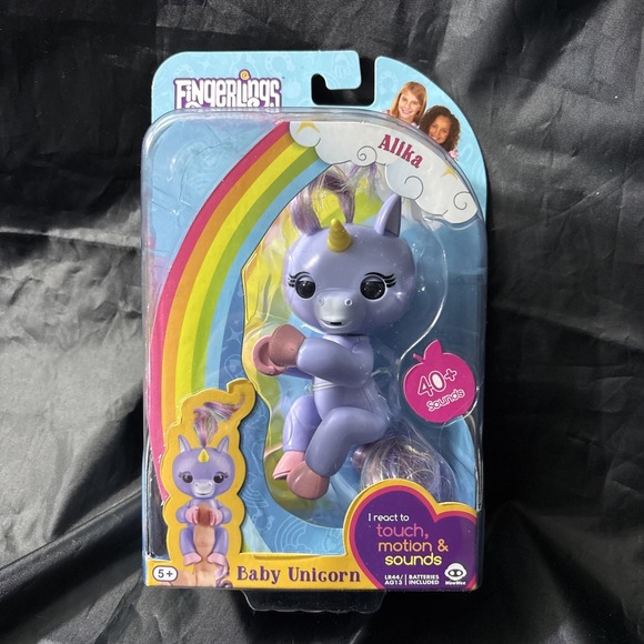 WowWee Other - WowWee Fingerlings Alika Interactive Baby Unicorn Toy Light‎ Purple Pink Hooves